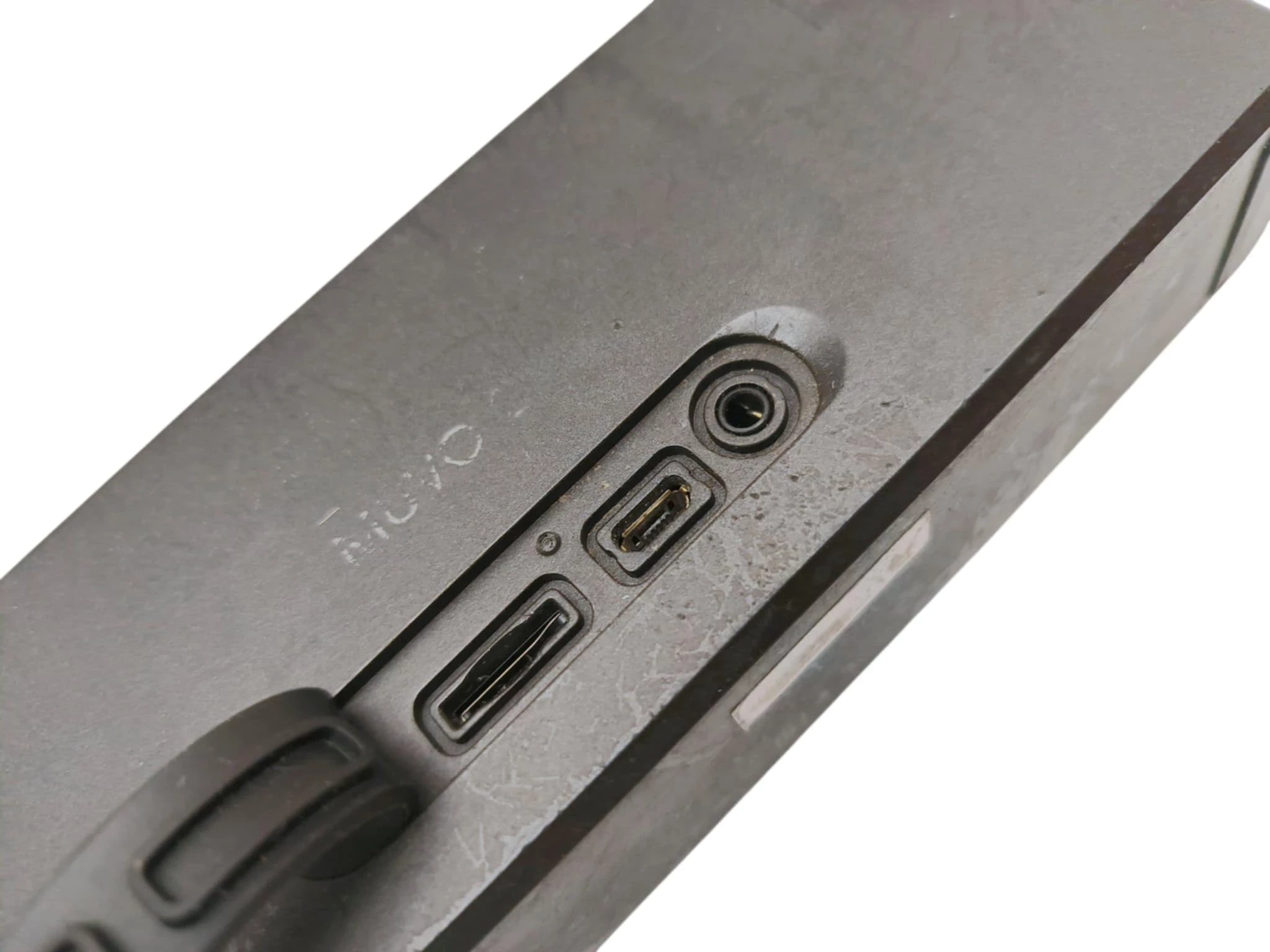 glosnik-bluetooth-creative-muvo-2-stan-11323-2