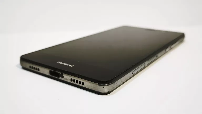 TELEFON HUAWEI P8 LITE 2 GB / 16 GB