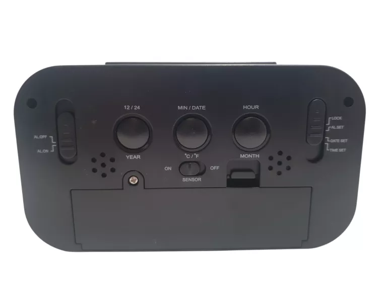 ZEGAR BUDZIK ZE WSKAŹNIKIEM TEMPERATURY I PODŚWIETLENIEM