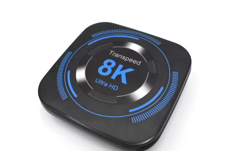 android-tv-box-transpeed-8k618-t-pilot-stan-11323-2
