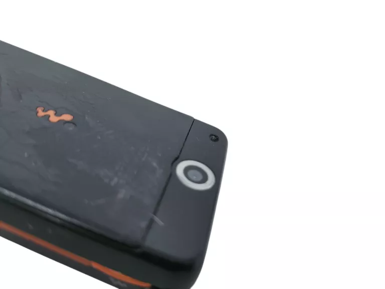 telefon-sony-ericsson-w350i-przekatna-ekranu-236