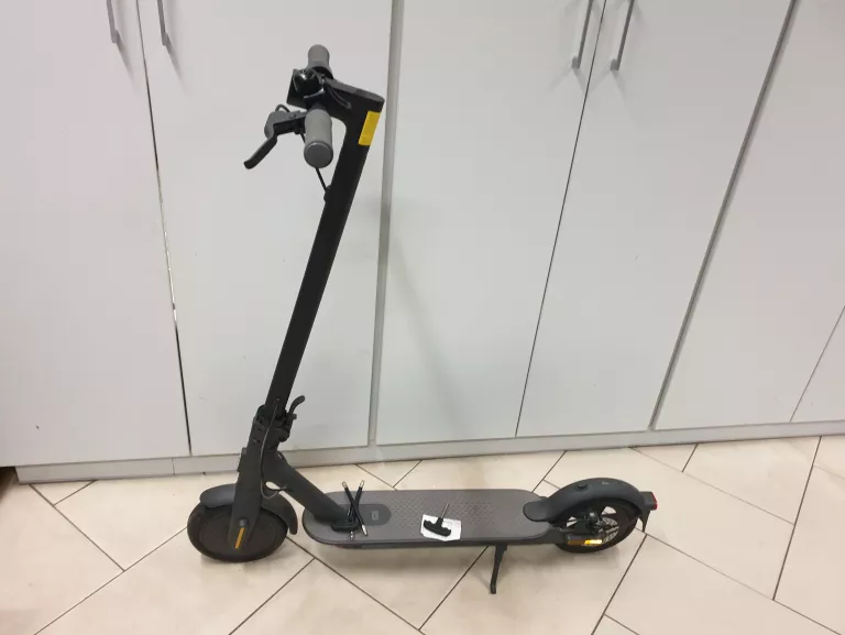 HULAJNOGA ELEKTRYCZNA XIAOMI MI SCOOTER ESSENTIAL PRZEBIEG 41KM!