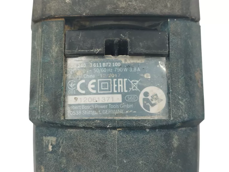 MŁOTOWIERTARKA BOSCH GBH 240 790W 2017R + WALIZKA