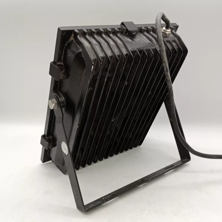 NAŚWIETLACZ PARTNERSITE LLS050A