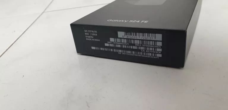 TELEFON SAMSUNG S24 FE+PUDEŁKO