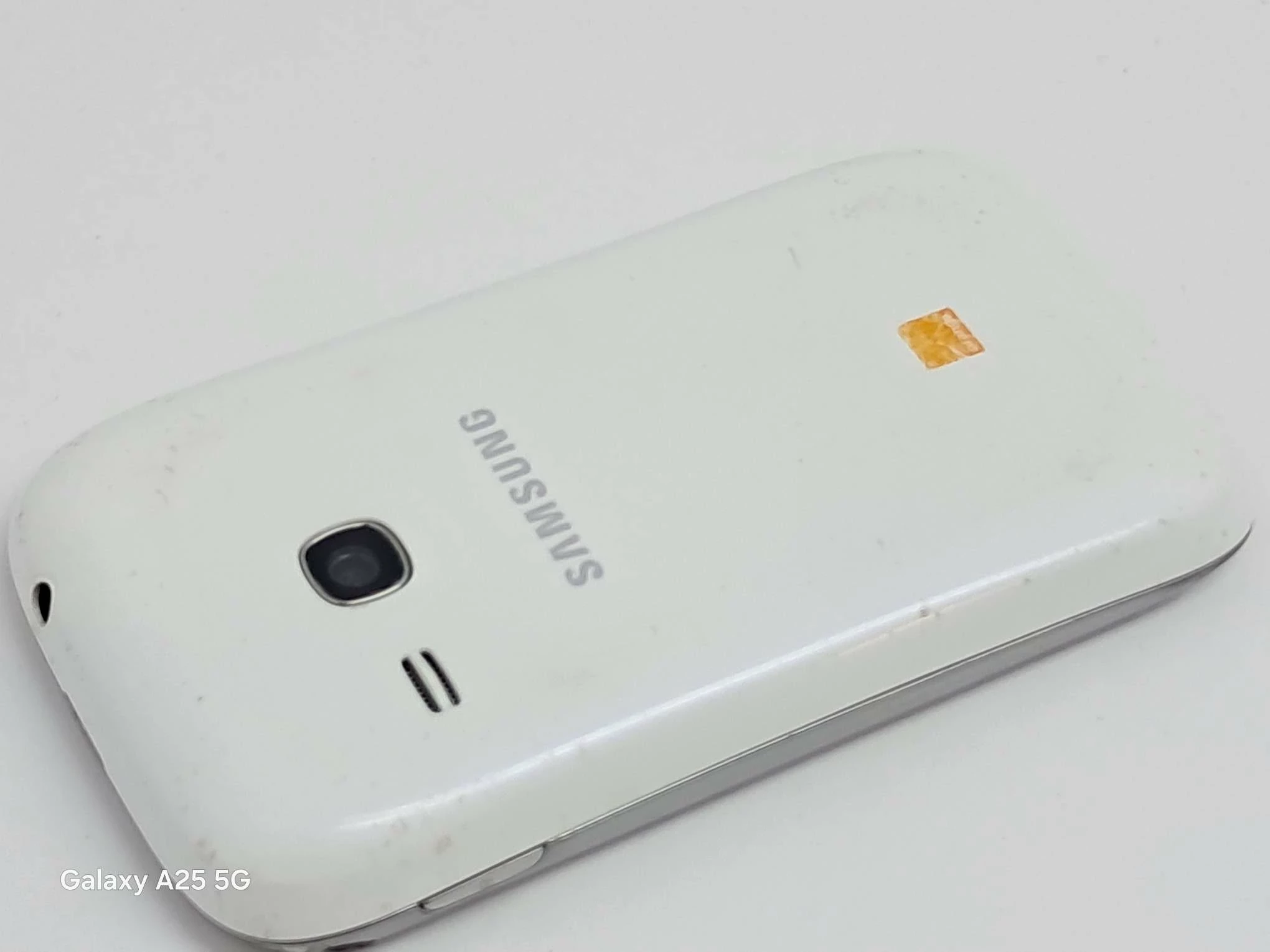 telefon-samsung-galaxy-young-gt-s6310n-typ-202685-212929