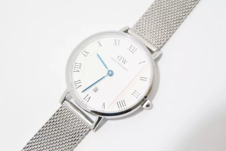 daniel-wellington-petite-roman-ean-gtin-7315030055498