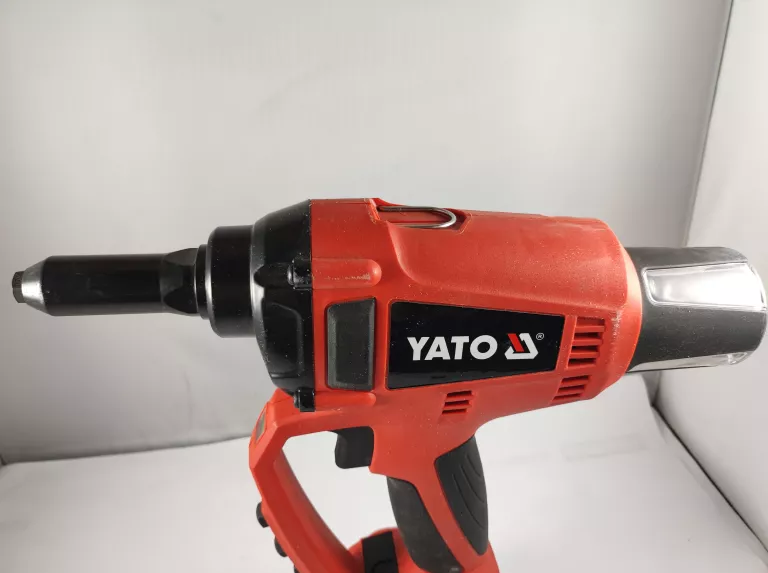 NITOWNICA YATO YT-82955 AKUMULATOR ŁADOWARKA WALIZKA