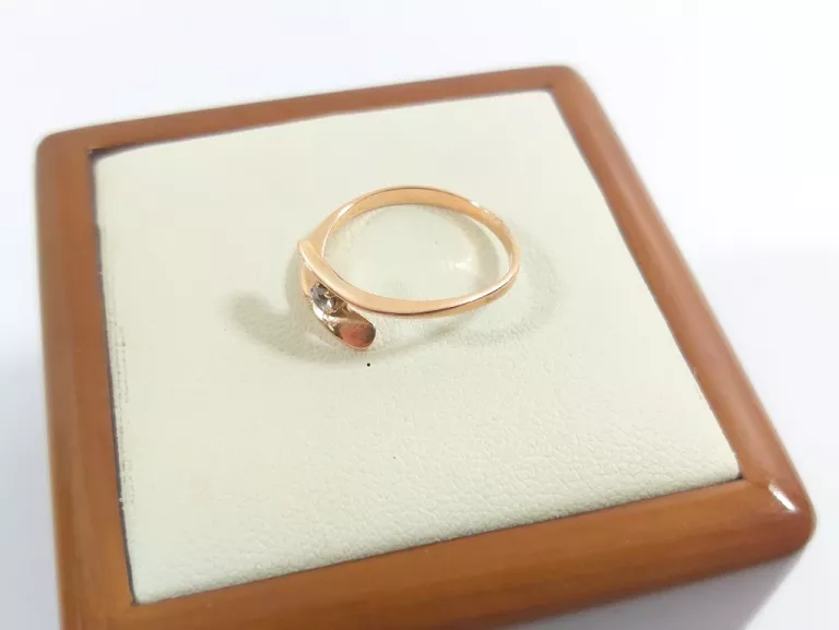 FINEZYJNY ZŁOTY PIERŚCIONEK PR.585 R.10