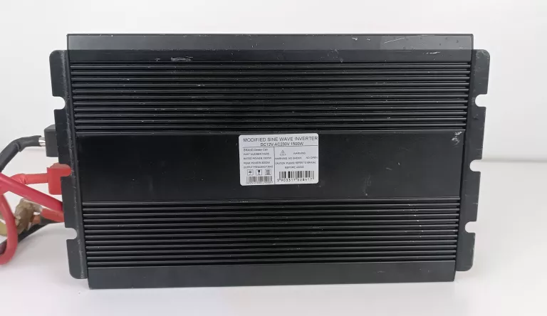 PRZETWORNICA GREEN CELL 12V/230V 1500/3000 MOD