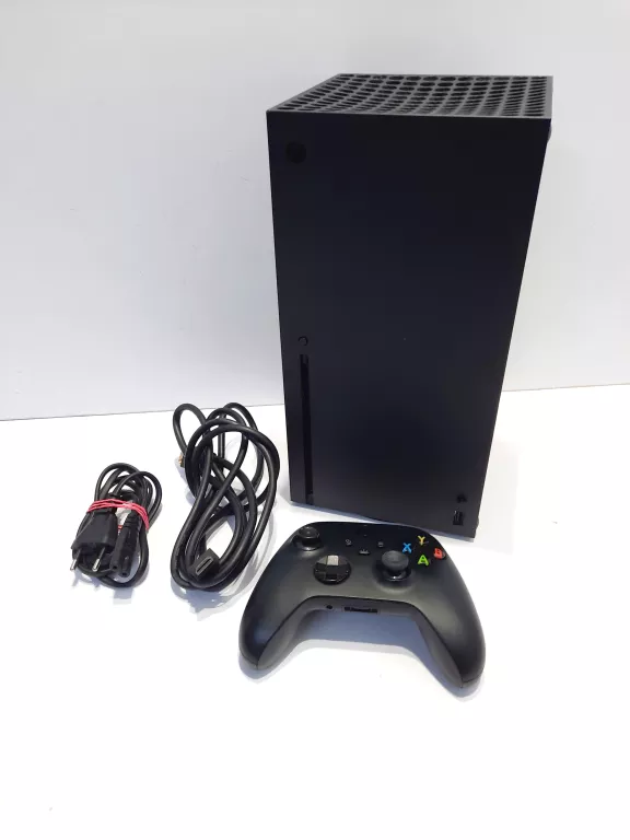 KONSOLA MICROSOFT XBOX SERIES X Z NAPĘDEM 1882