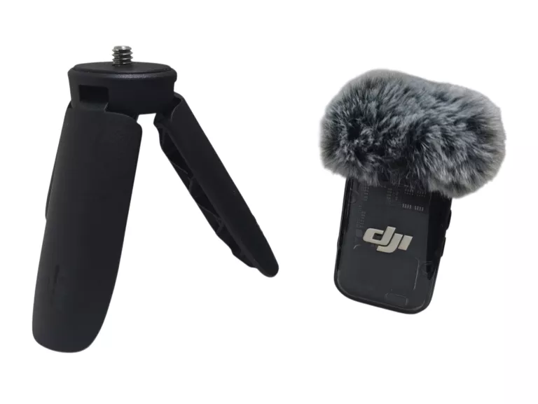 kamera-sportowa-dji-osmo-pocket-3-creator-combo-4k-uhd-stabilizator-obrazu-217885-279137