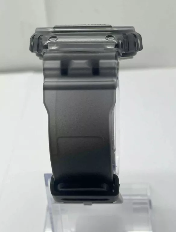 ZEGAREK GSHOCK DW-B5600-1ER 20 BAR