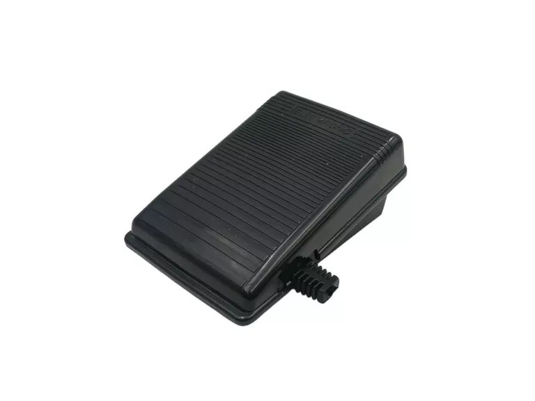 maszyna-do-szycia-lucznik-2008-wiktoria-22-sciegi-ean-gtin-5907595764520