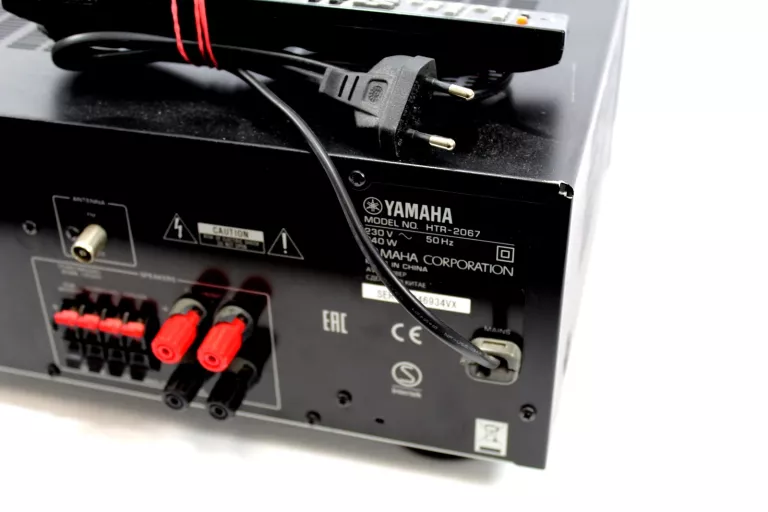 AMPLITUNER YAMAHA HTR-2067