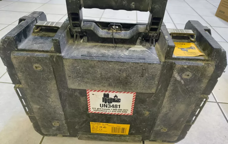 SZLIFIERKA KĄTOWA DEWALT DCG405 + 2BAT + ŁAD