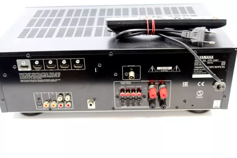 AMPLITUNER YAMAHA HTR-2067