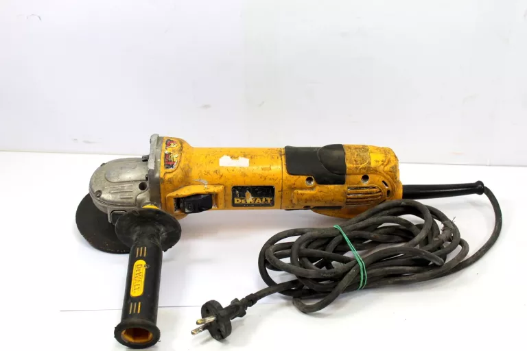 SZLIFERKA KĄTOWA DEWALT D28136