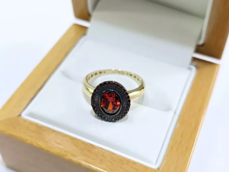 NIENOSZONY ZŁOTY PIERŚCIONEK 585 3,17G R14