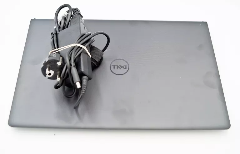 LAPTOP DELL VOSTRO 3520 I3-1215U 12 GENERACJA/8GB DDR4/SSD 256GB