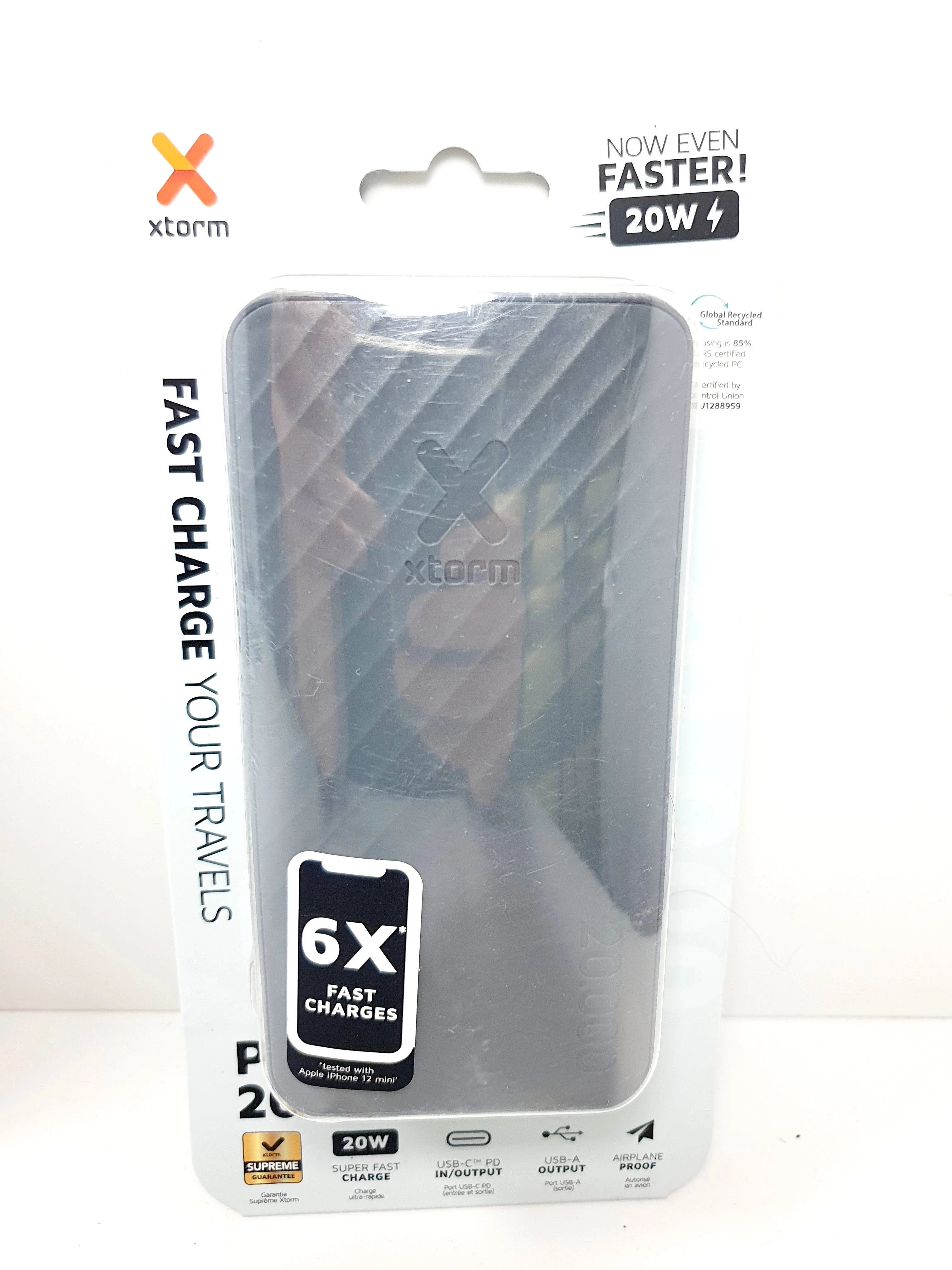 powerbank-xtorm-szary-pojemnosc-akumulatora-20000