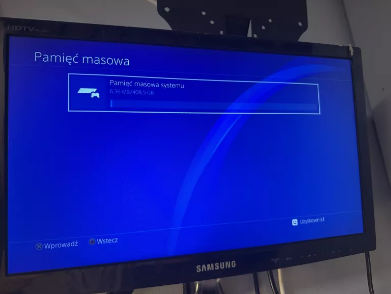 KONSOLA PS4 SLIM 500GB + 2 PADY OKABLOWANIE PES2021R