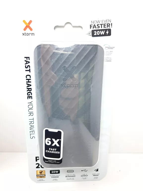powerbank-xtorm-szary-pojemnosc-akumulatora-20000