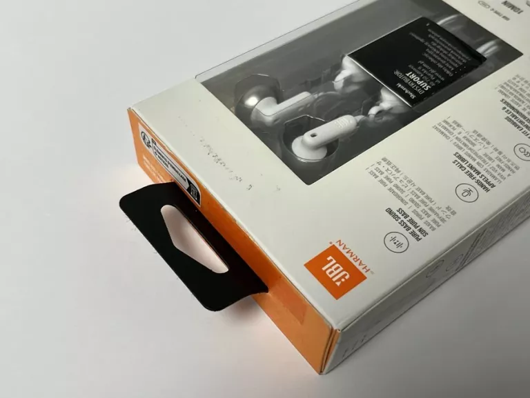 SŁUCHAWKI JBL TUNE 215BT