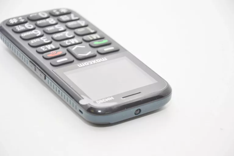 TELEFON MAX COM COMFORT MM38D