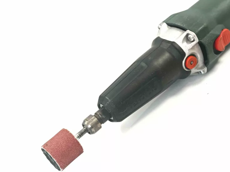 SZLIFIERKA PROSTA METABO GE 710 PLUS 12/2020