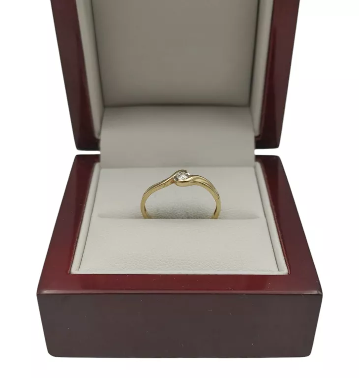 ZŁOTY PIERŚCIONEK Z DIAMENTEM 0,10 CT 14K 585/1,33 G/R 15