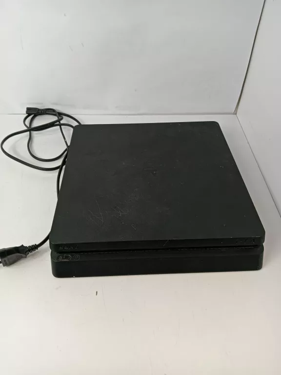 KONSOLA PS4 SLIM