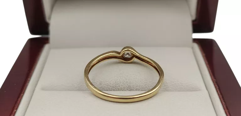 ZŁOTY PIERŚCIONEK Z DIAMENTEM 0,10 CT 14K 585/1,33 G/R 15