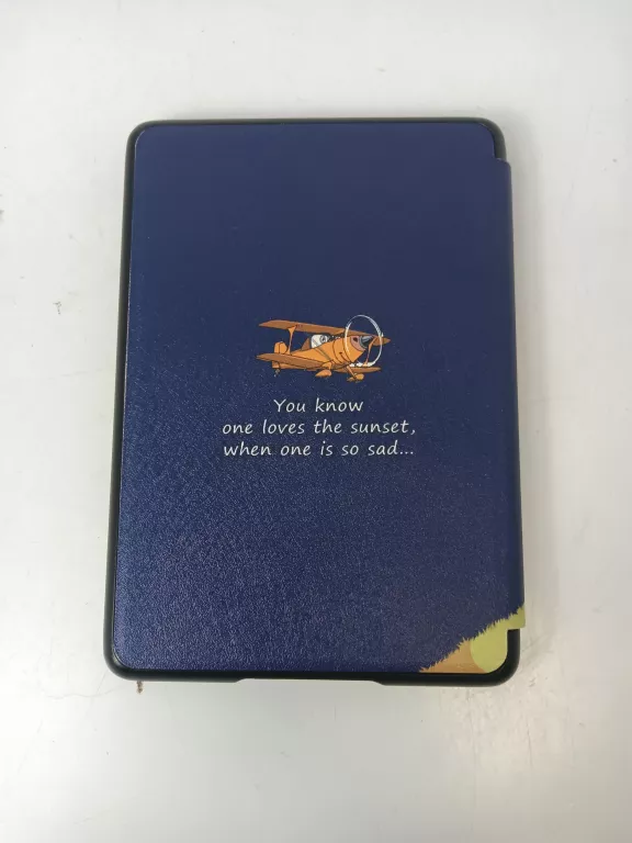 KINDLE PAPERWHITE 10