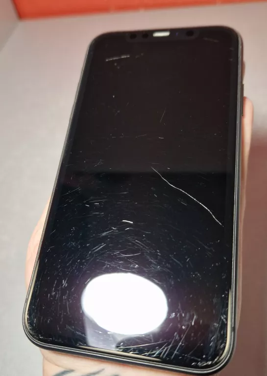 TELEFON IPHONE 11 128GB BAT.79%