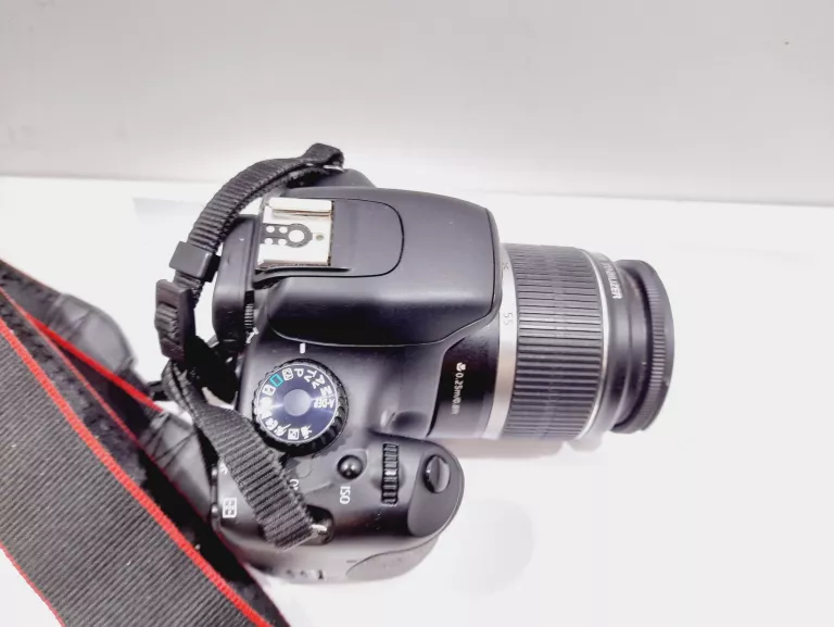 APARAT CANON EOS 550D