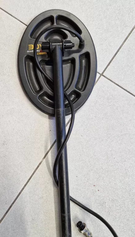 WYKRYWACZ METALI GARRETT ACE 250  PUDEŁKO