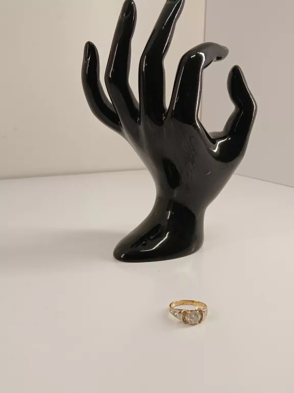 uzywany-pierscionek-z-cyrkonia-proba-585-ean-gtin-5905868200416