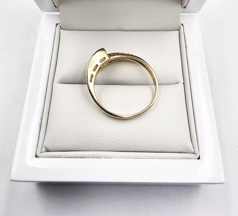 zloty-pierscionek-z-cyrkoniami-296gr-p585-kamien-17088-128