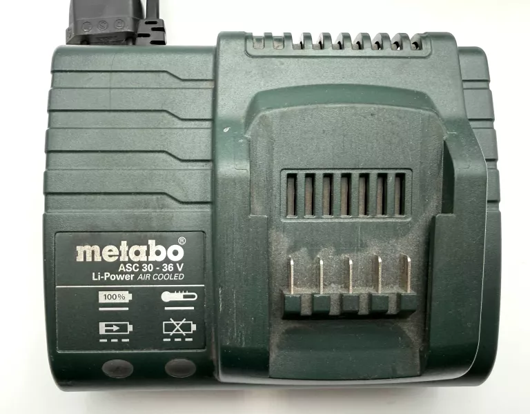 REFLEKTOR METABO BSA 14.4-18 LED + AKUMULATOR 4AH + ŁADOWARKA