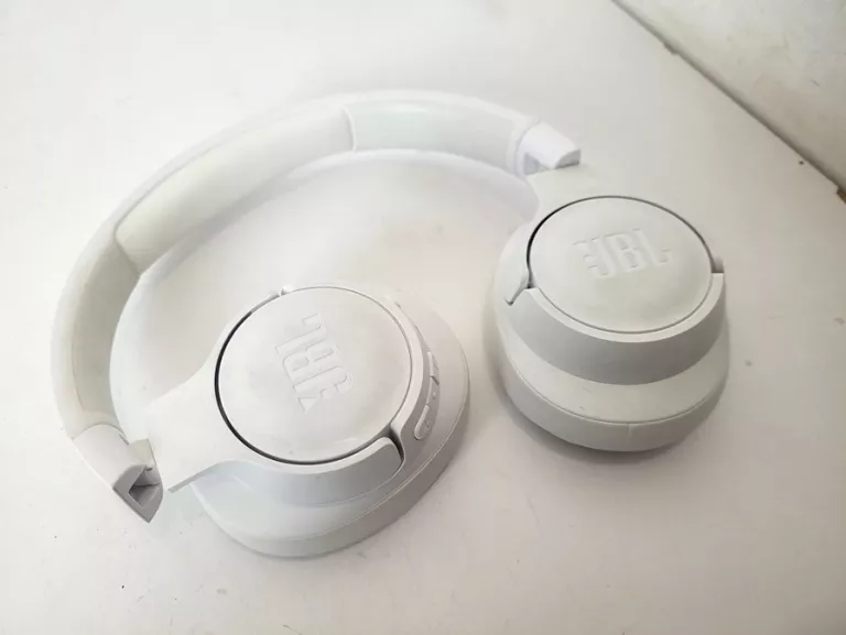 SŁUCHAWKI BEZPRZEWODOWE JBL 720BT BIAŁE