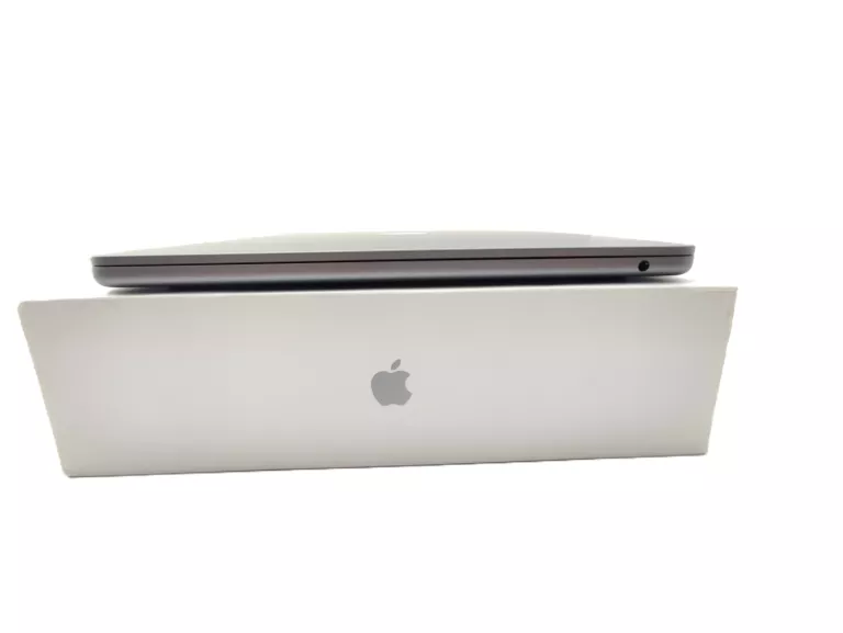 LAPTOP APPLE MACBOOK AIR 13 2022R A2681 13.60" M2 8GB 256GB SSD BAT. 99%