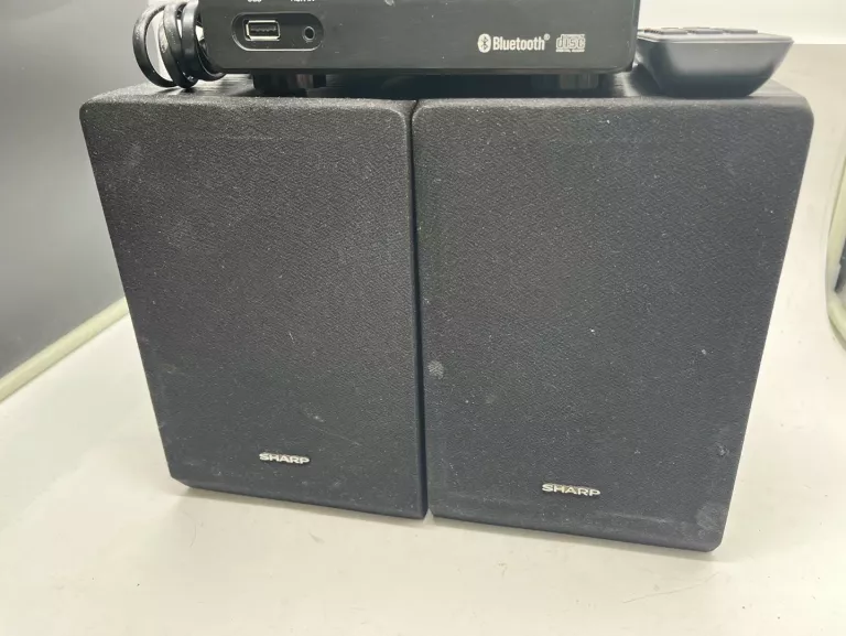 MINIWIEZA SHARP XL-B510 + PILOT