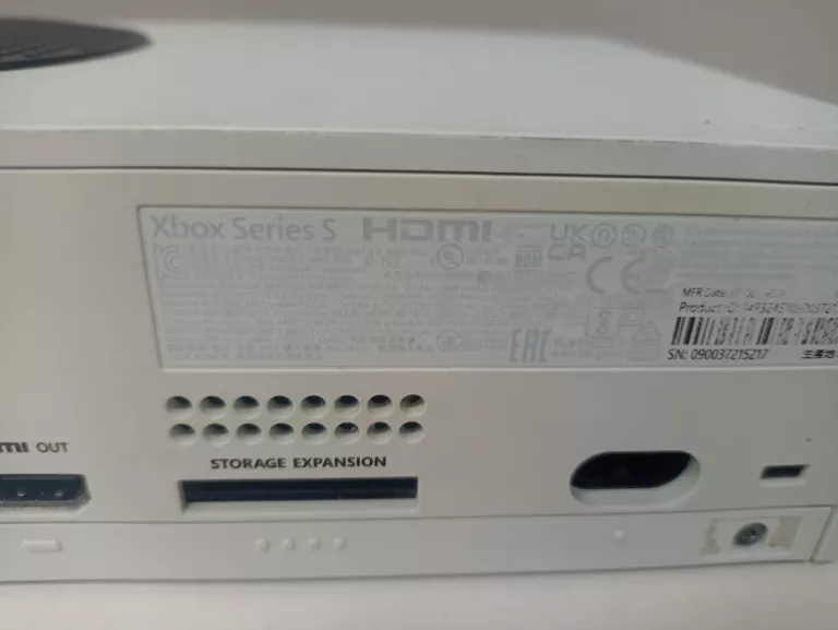 KONSOLA XBOX SERIES S 512GB W PUDEŁKU Z PADEM