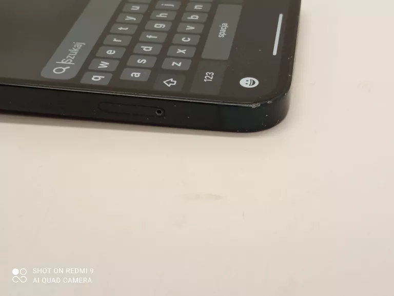 TELEFON APPLE 14 USZKODZONE PLECY