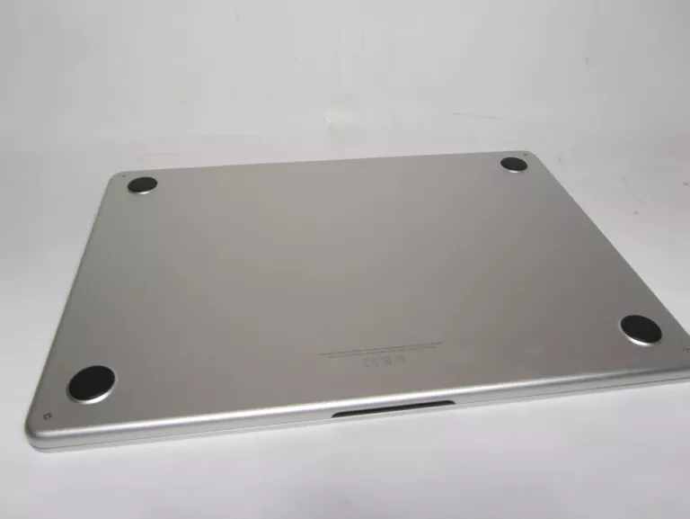 APPLE MACBOOK AIR M2 A2681 13,6 M2 8GB RAM 256GB SSD ZESTAW