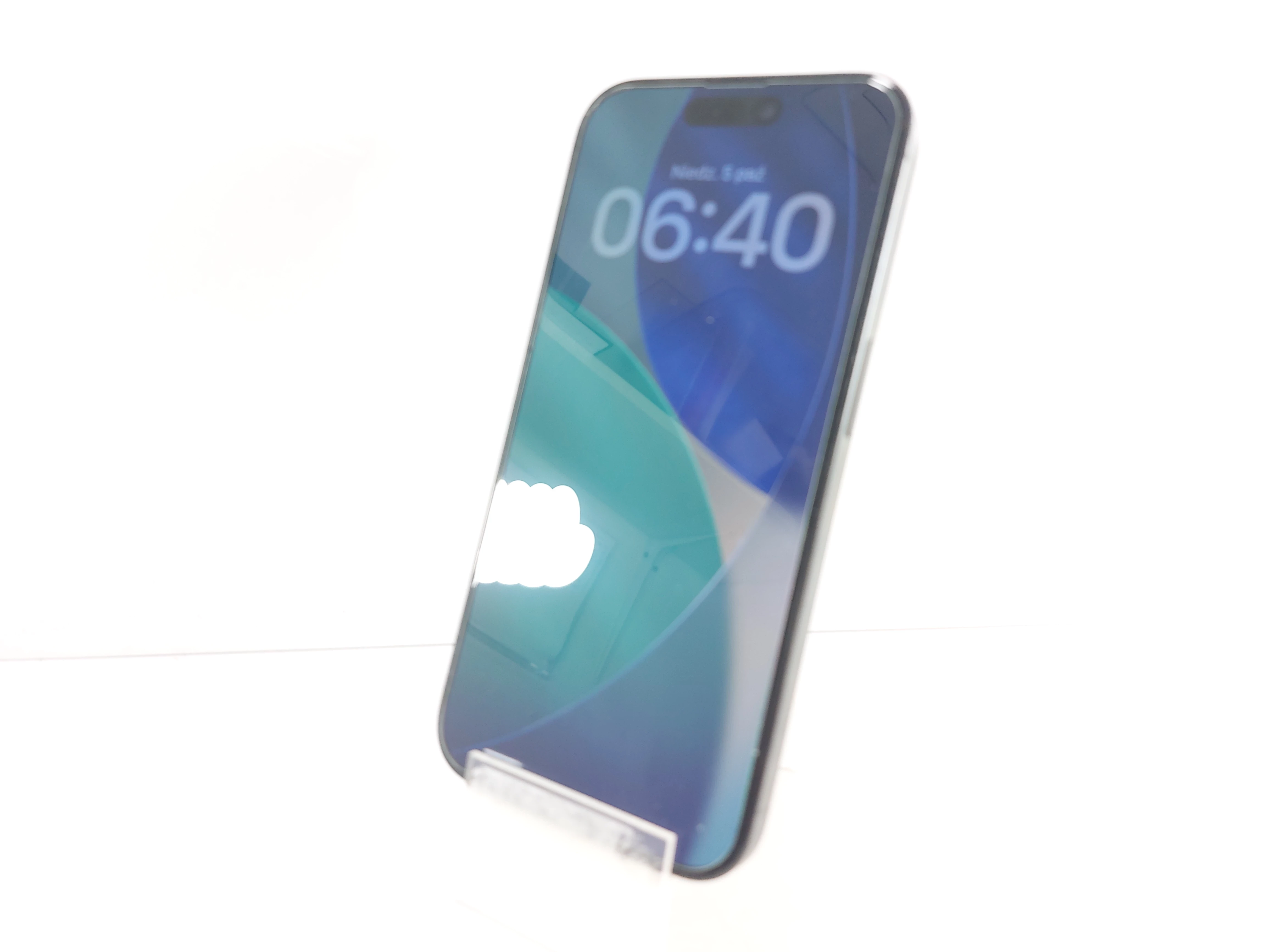 telefon-apple-iphone-15-pro-128gb-88-stan-11323-2