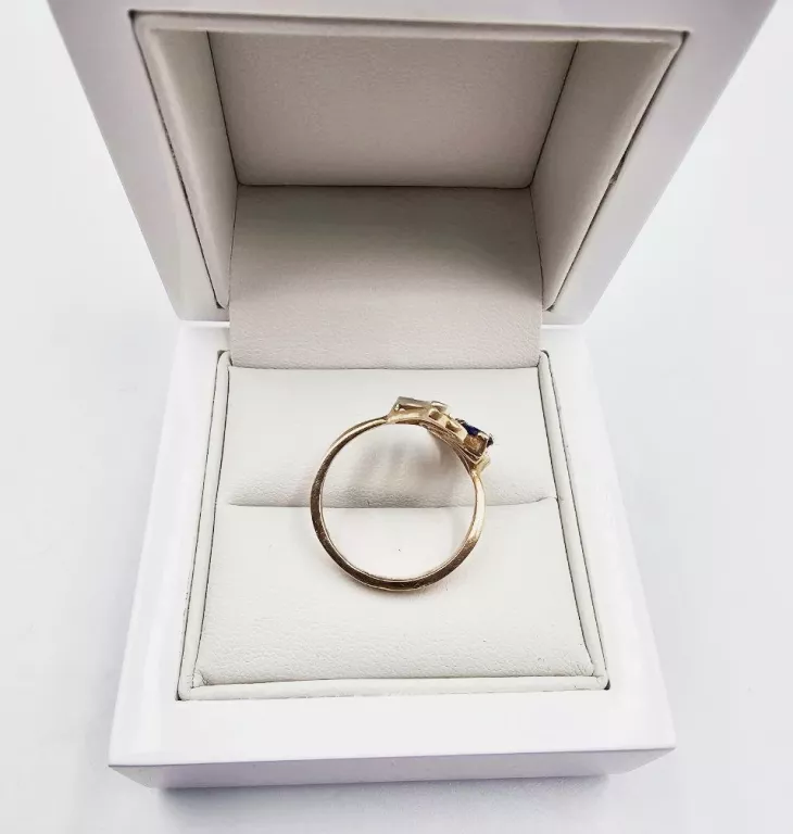 ZŁOTY PIERŚCIONEK Z CYRKONIAMI 4,26GR, P.585