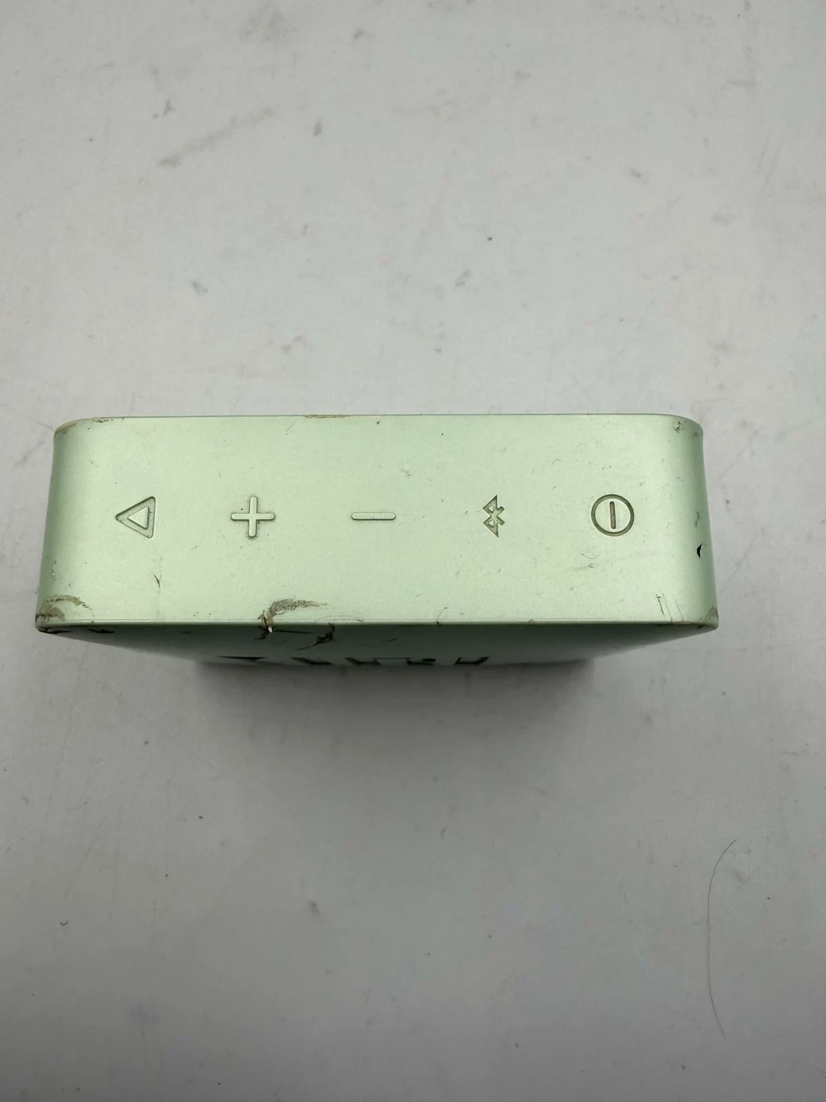 glosnik-jbl-go-2-moc-300