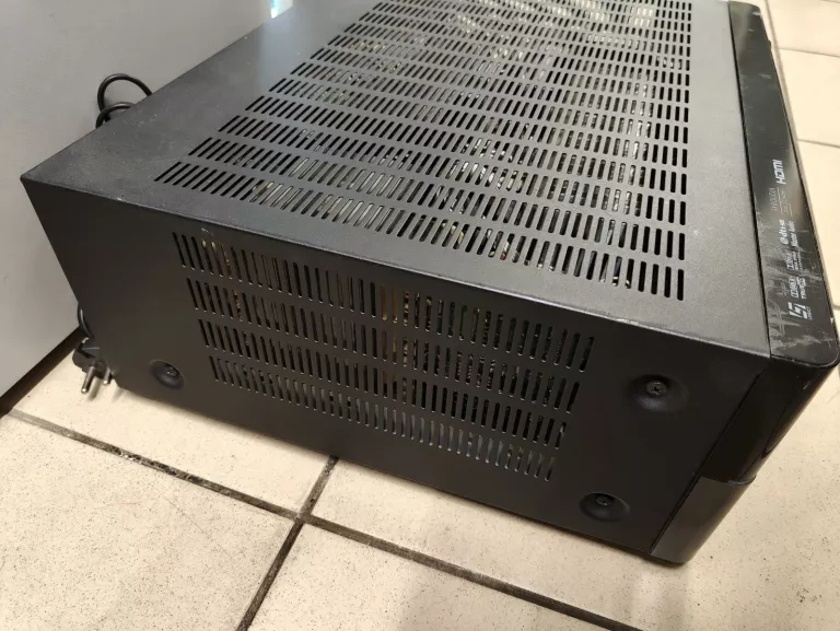 APMLITUNER HARMAN/KARDON AVR 255 DO SPRAWDZENIA